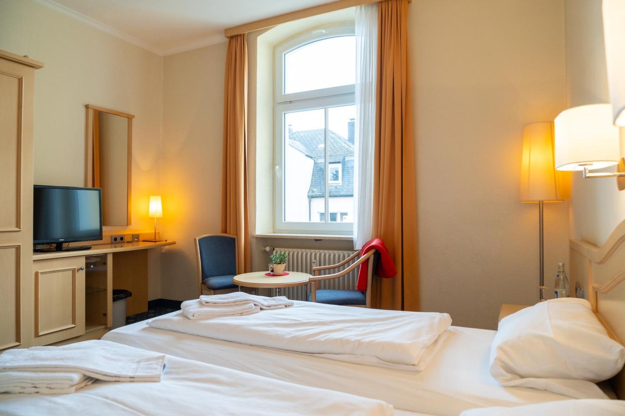 Hotel Bischofshof Braustuben Regensburg Exterior foto