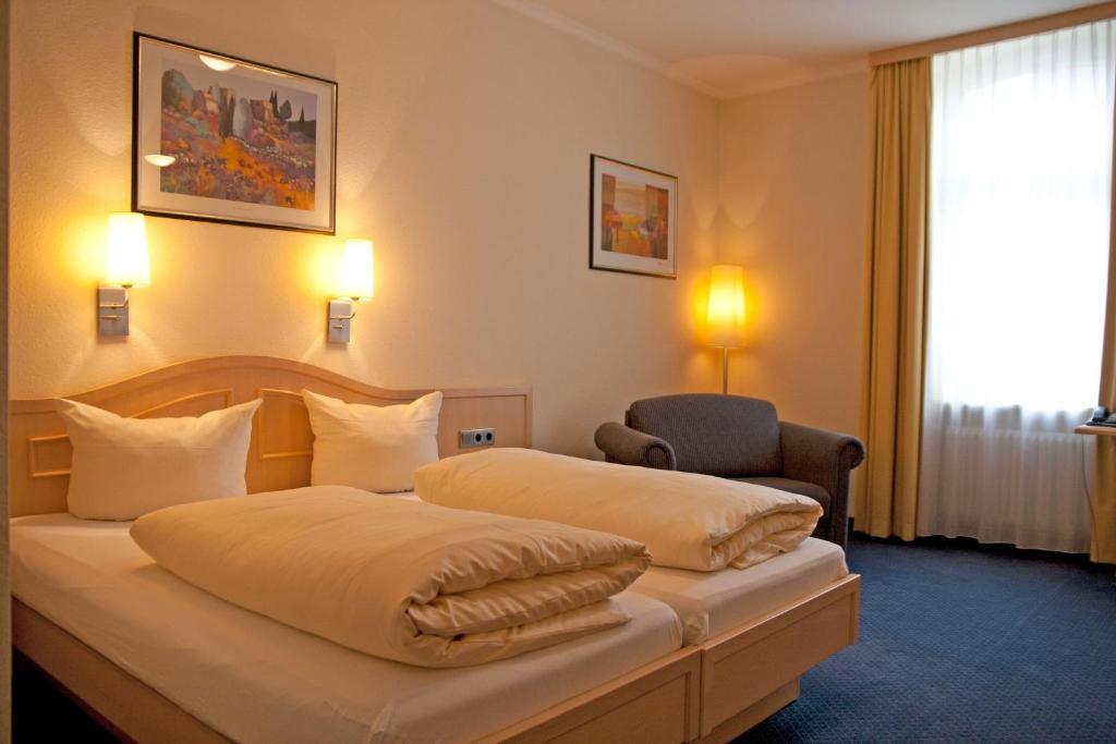 Hotel Bischofshof Braustuben Regensburg Zimmer foto