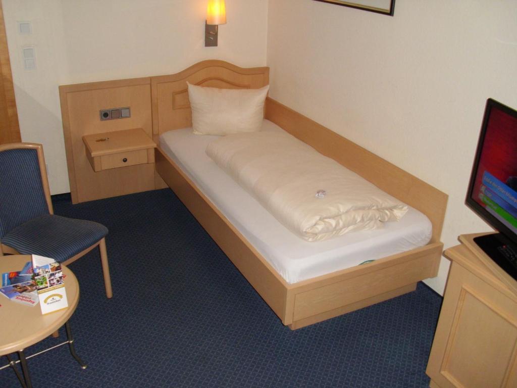 Hotel Bischofshof Braustuben Regensburg Zimmer foto